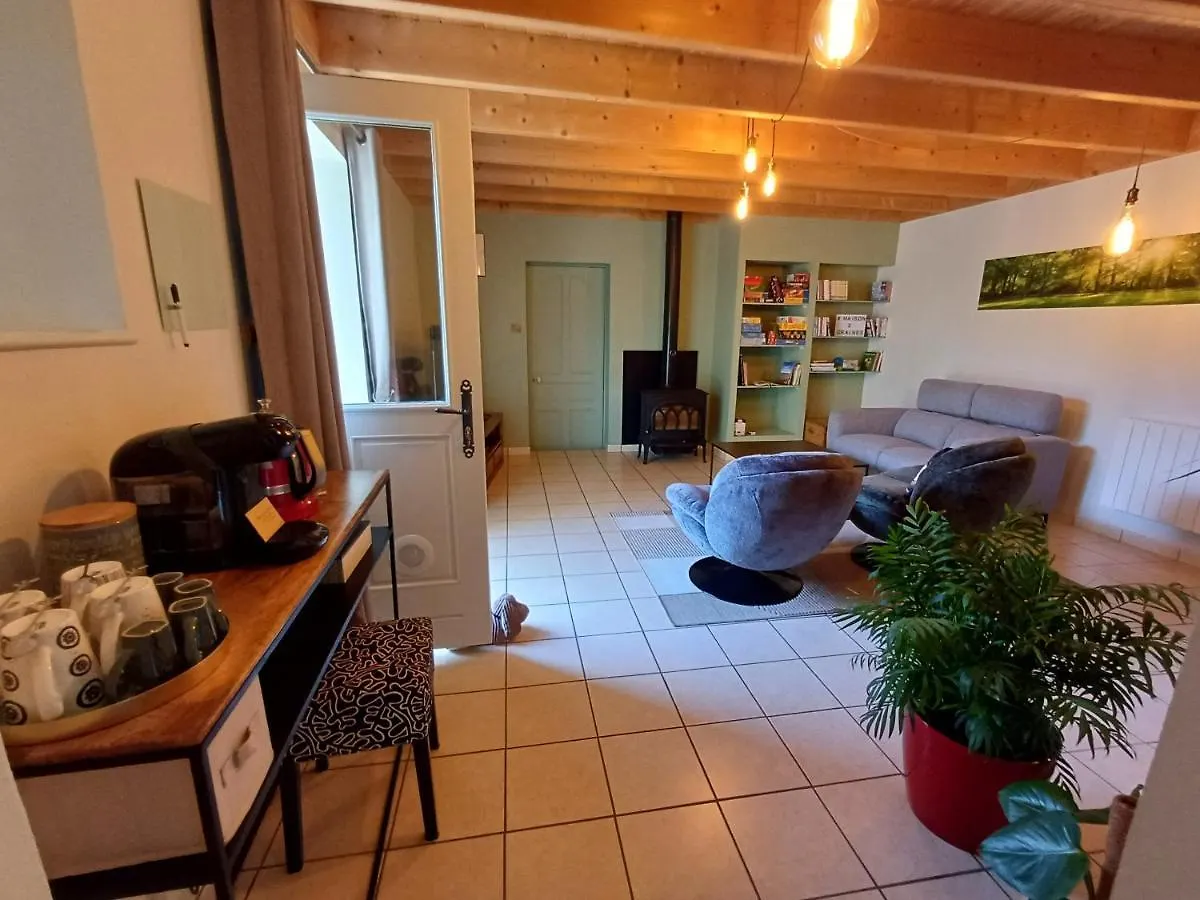 Maison 2 Graines La Roche-Maurice Guest house